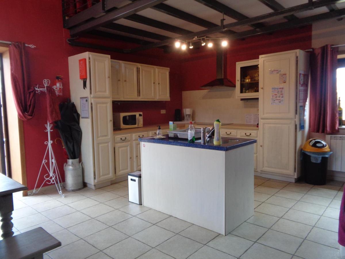 A Deux Pas De L'horloge Apartment Senzeille